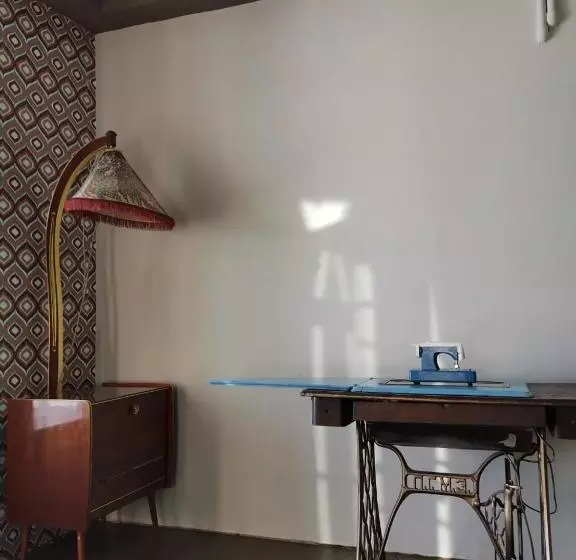 White Shino Hostel