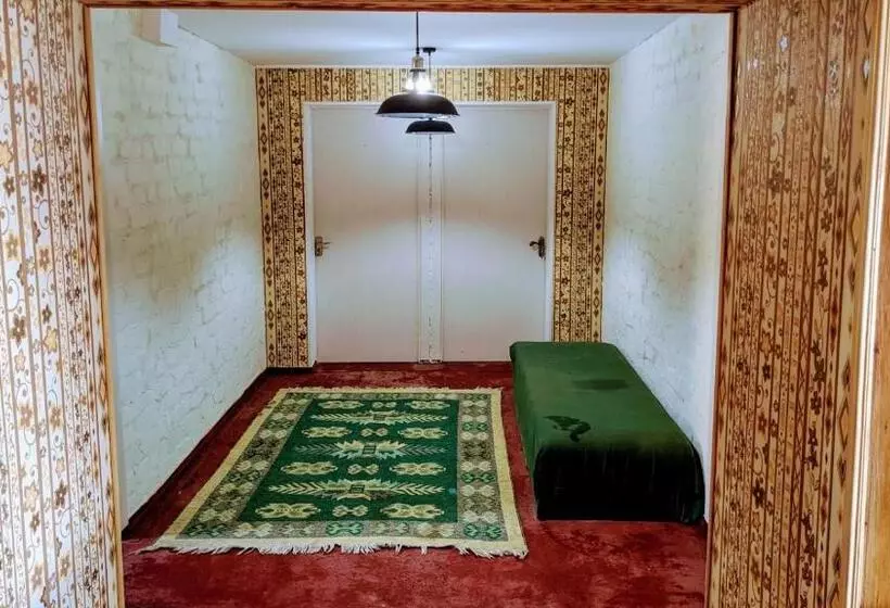White Shino Hostel