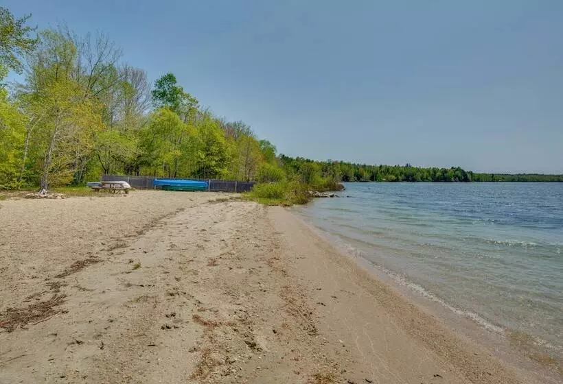 Lakeview Maine Retreat W/ Fire Pit, Grill & Canoe