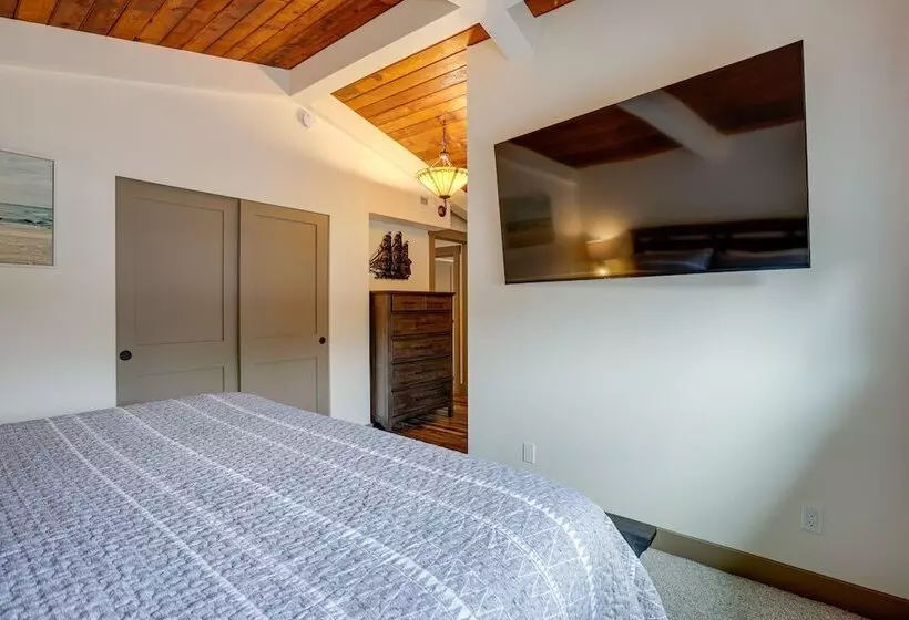 Birch Bay Vacation Home, Close To Beachfront Parks