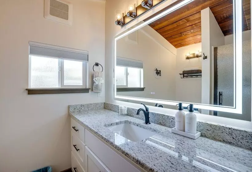 Birch Bay Vacation Home, Close To Beachfront Parks