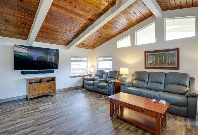 Birch Bay Vacation Home, Close To Beachfront Parks