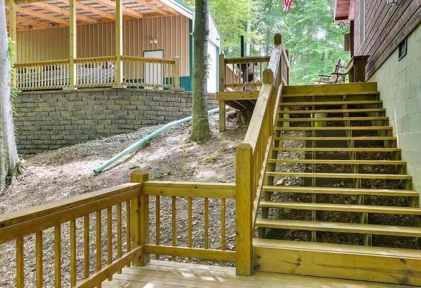 Byrdstown Cabin   W/ Fire Pit, Near Marina & Lake!