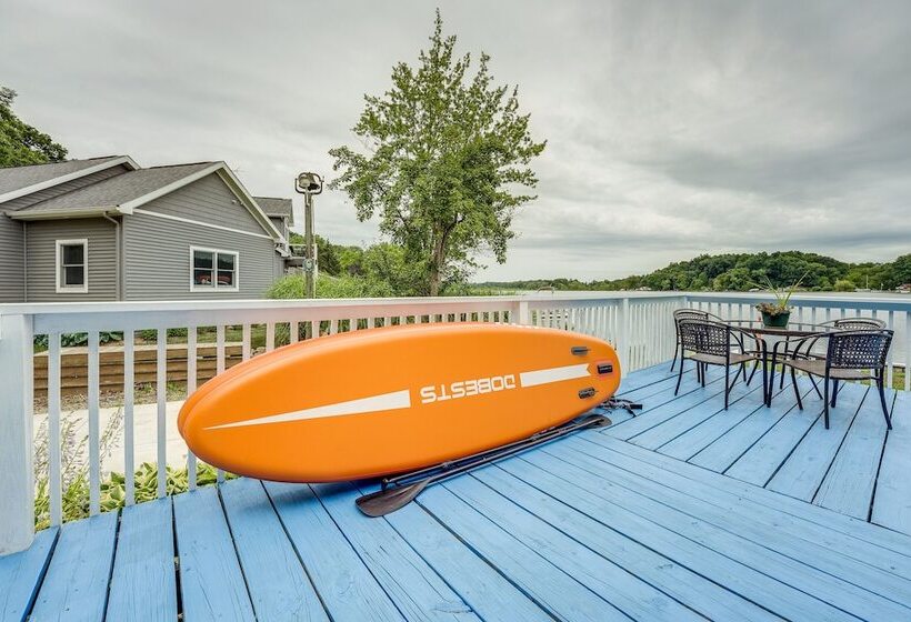 Charming Battle Creek Cottage W/ Dock!