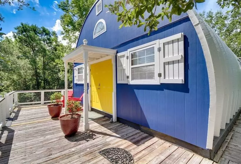 Charming Bay St Louis Home: Deck, On Canal!