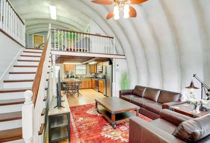 Charming Bay St Louis Home: Deck, On Canal!