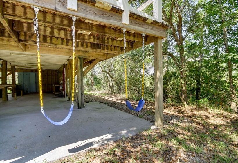 Charming Bay St Louis Home: Deck, On Canal!