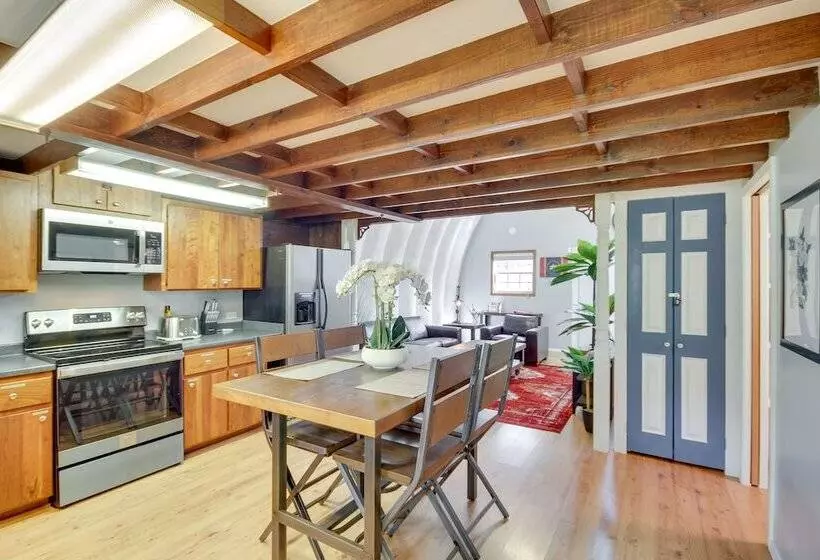 Charming Bay St Louis Home: Deck, On Canal!