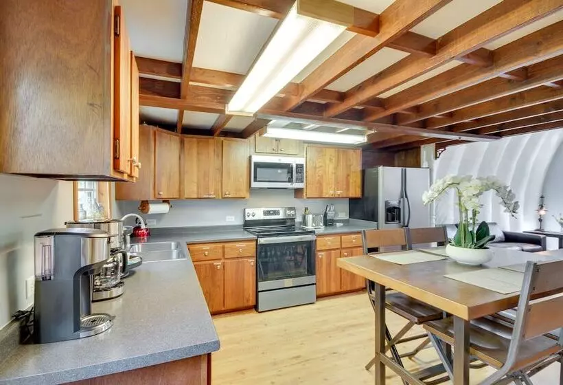 Charming Bay St Louis Home: Deck, On Canal!