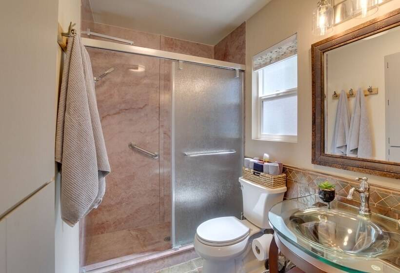 Clarkdale Home W/ Furnished Deck  Half Mi To Dtwn!