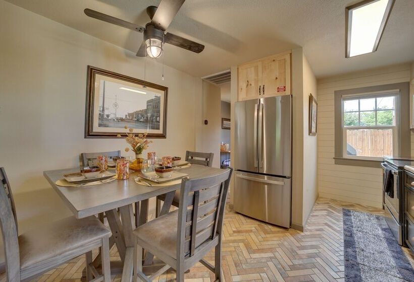 Clarkdale Home W/ Furnished Deck  Half Mi To Dtwn!