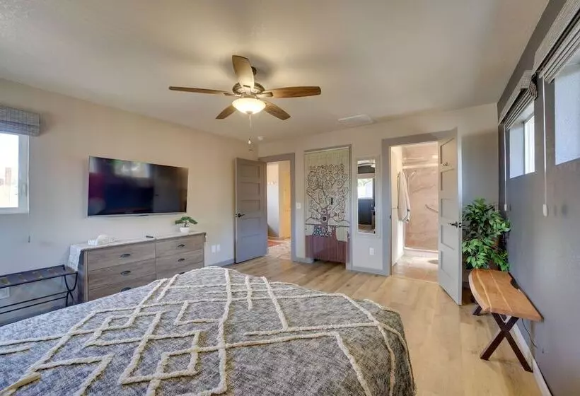 Clarkdale Home W/ Furnished Deck  Half Mi To Dtwn!