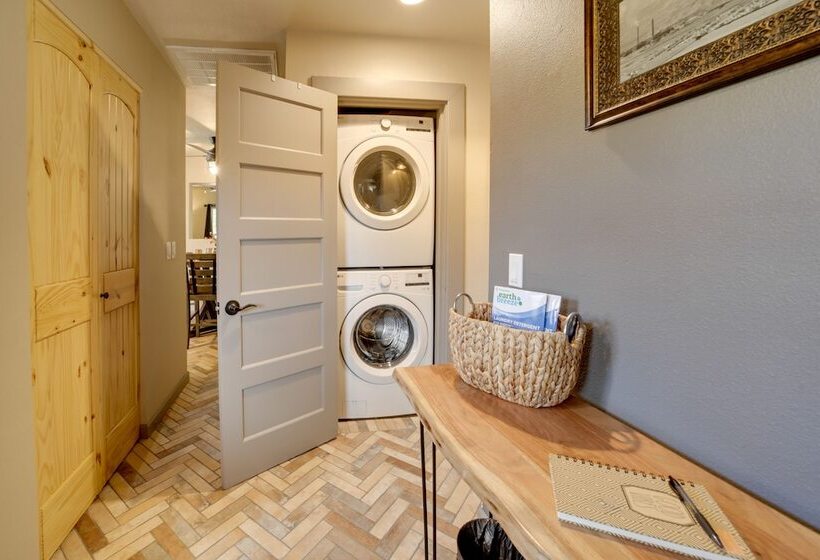 Clarkdale Home W/ Furnished Deck  Half Mi To Dtwn!