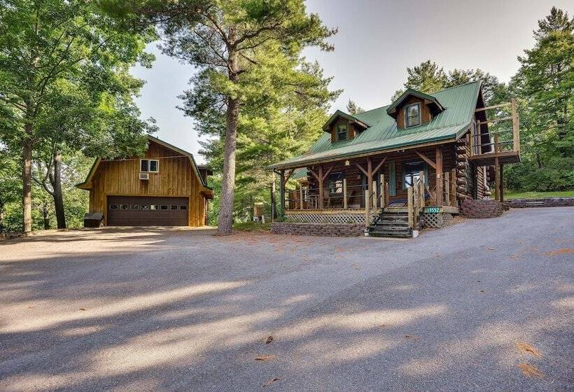 Charming Wellesley Island Cabin Near State Parks