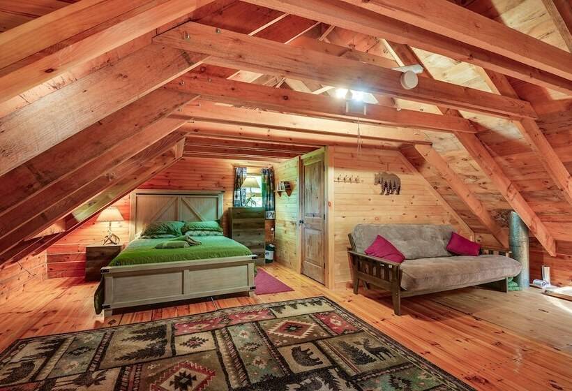 Charming Wellesley Island Cabin Near State Parks