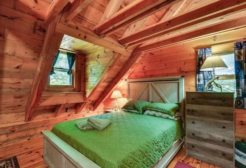 Charming Wellesley Island Cabin Near State Parks