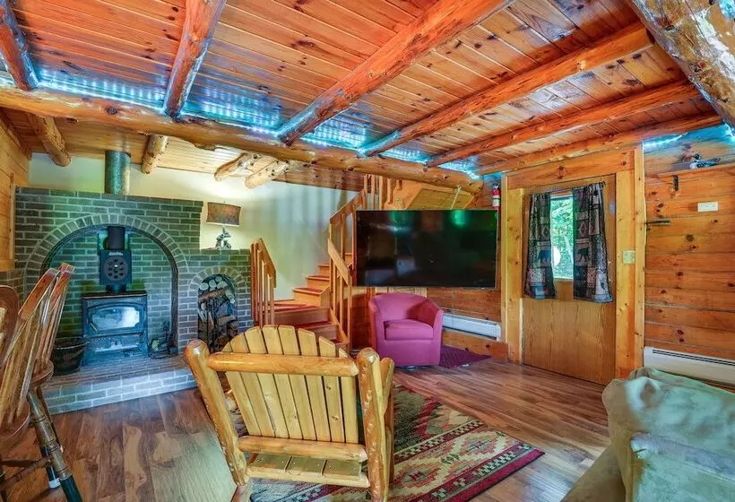 Charming Wellesley Island Cabin Near State Parks