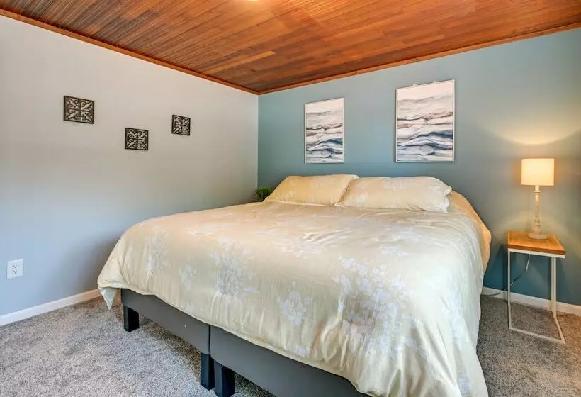 Chippewa Falls Retreat On Lake Wissota W/ 2 Decks!