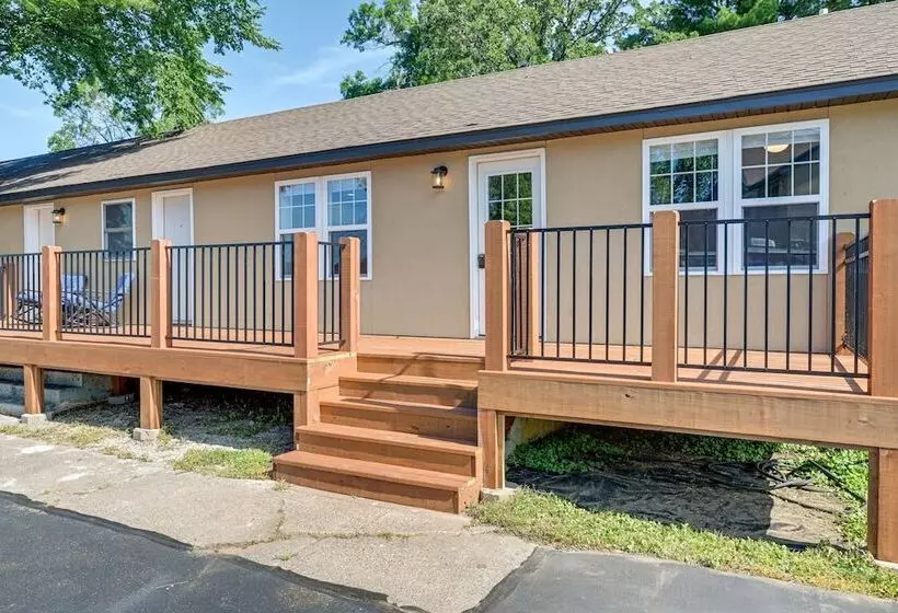 Chippewa Falls Retreat On Lake Wissota W/ 2 Decks!