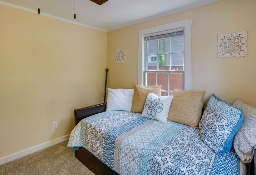 Cozy 3 Oaks Cottage In Gulfport: Close To Beach!