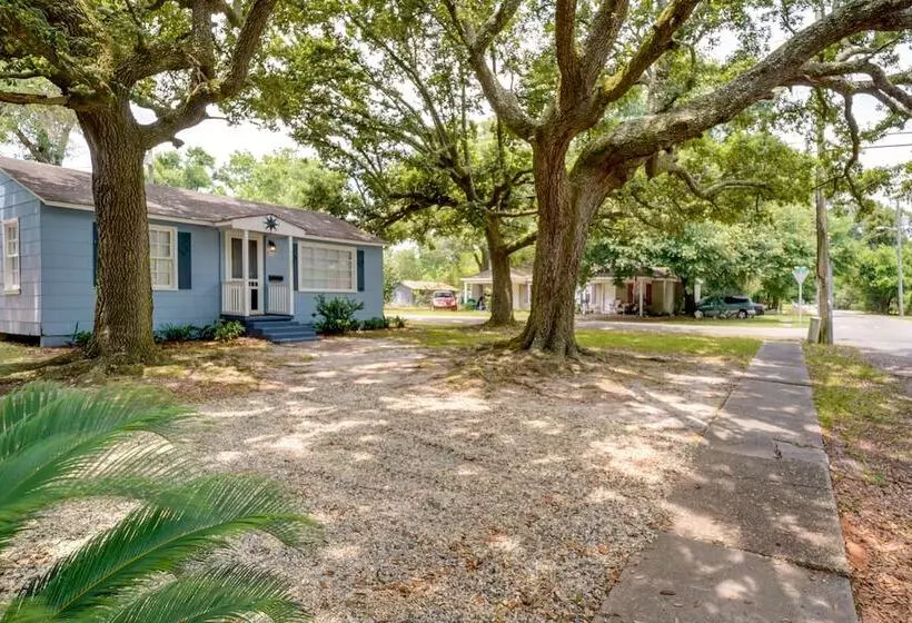 Cozy 3 Oaks Cottage In Gulfport: Close To Beach!