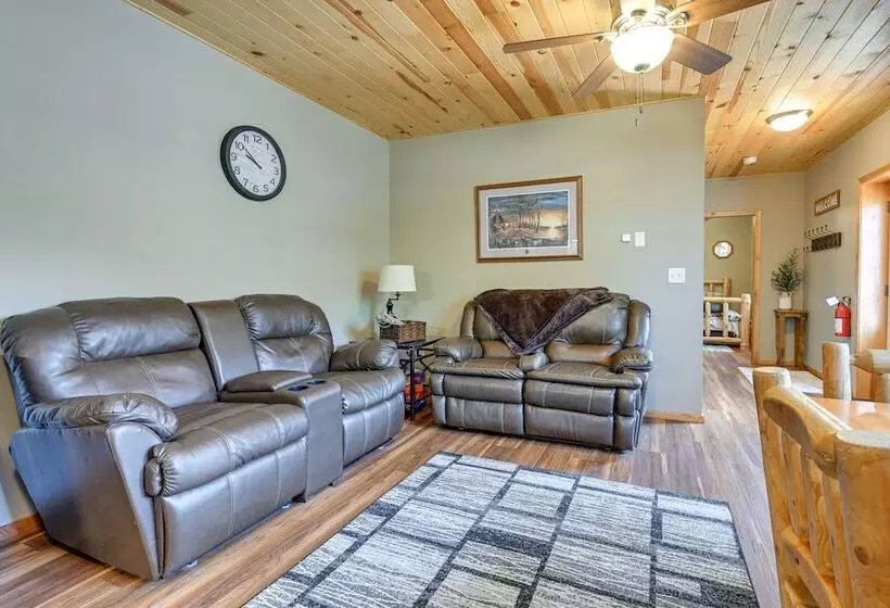 Cozy Lake Wissota Escape W/ Community Dock!