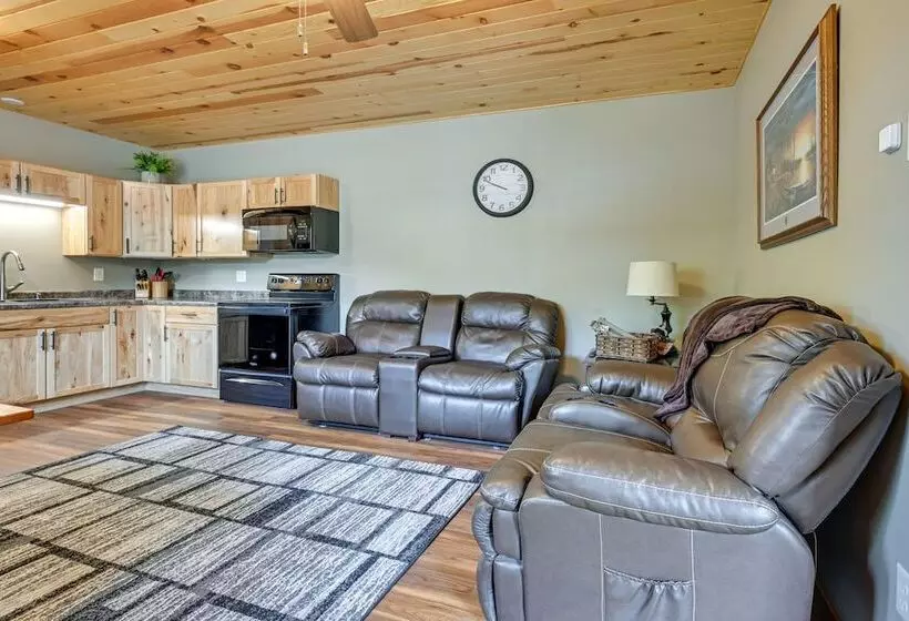 Cozy Lake Wissota Escape W/ Community Dock!