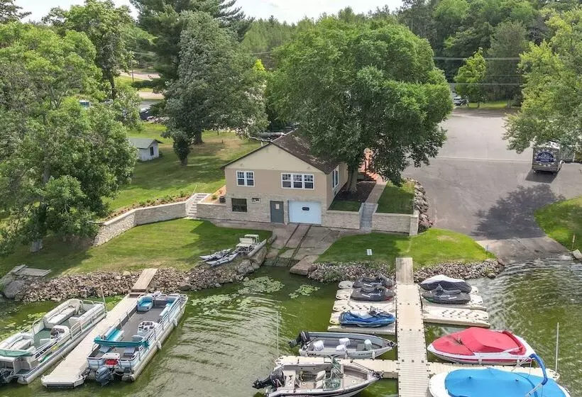 Cozy Lake Wissota Escape W/ Community Dock!