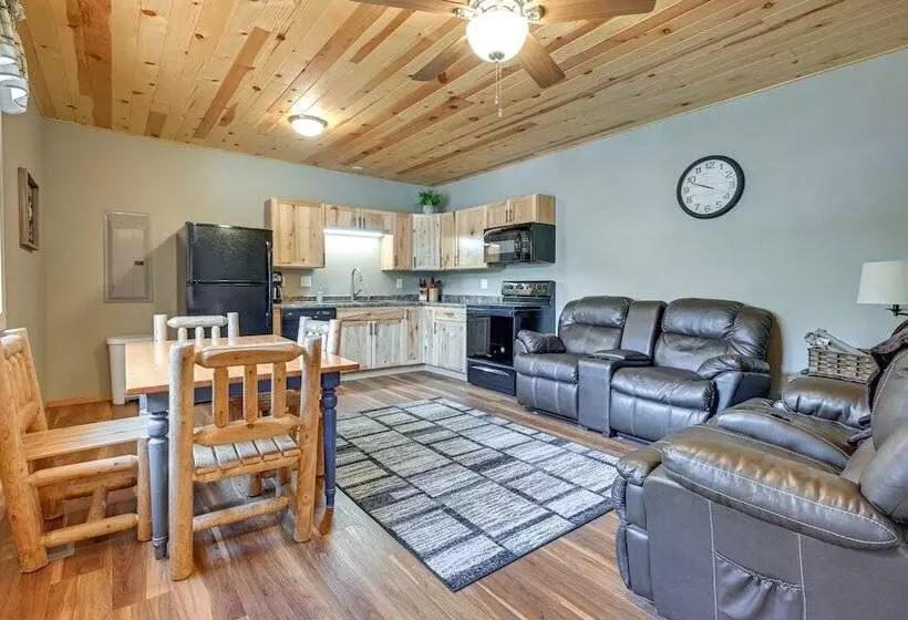 Cozy Lake Wissota Escape W/ Community Dock!