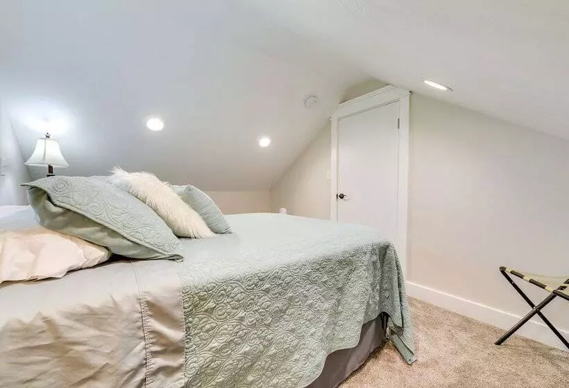 Egin Lakes Dunes Access Home W/ Private Yard!