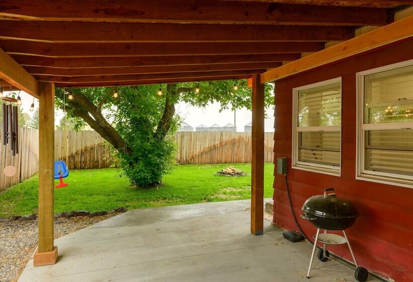 Egin Lakes Dunes Access Home W/ Private Yard!