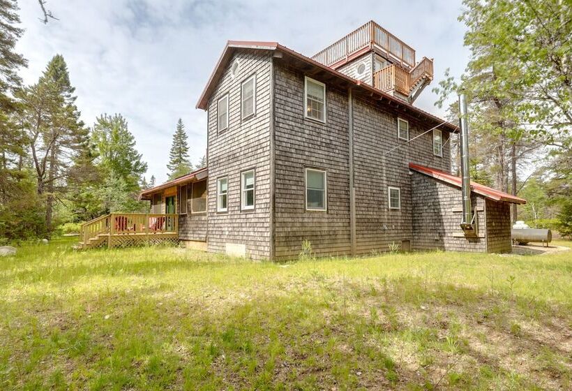 Enchanting Retreat In Prospect Harbor