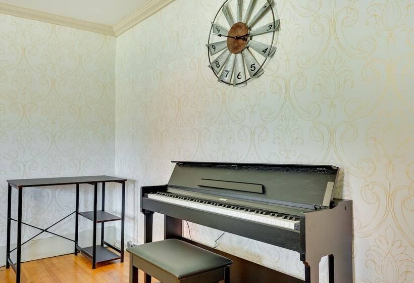 Franconia Home W/ Community Pool & River Access!