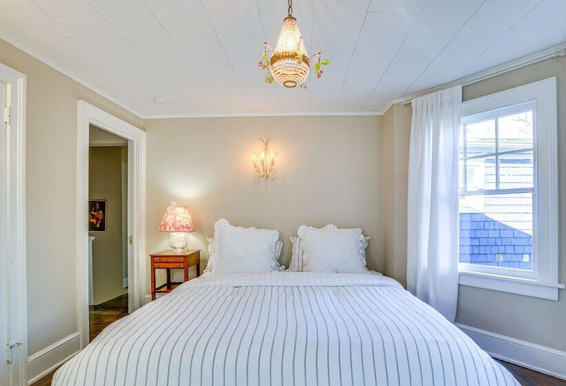 Historic Poughkeepsie Home Near Arlington & Vassar