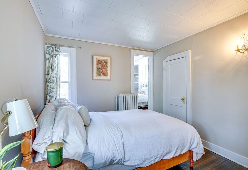 Historic Poughkeepsie Home Near Arlington & Vassar