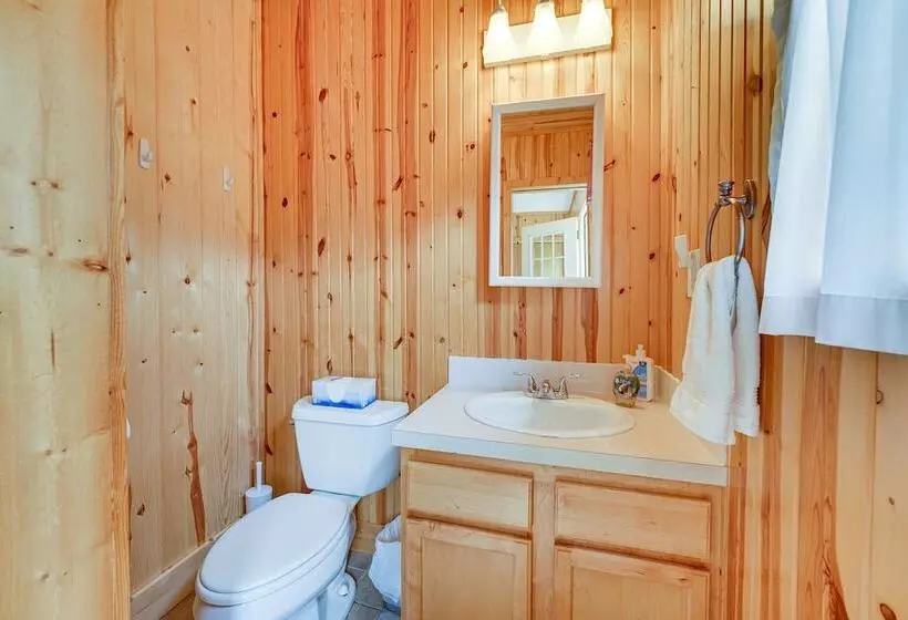 Lakefront Grant Cottage W/ Grill & Fire Pit!