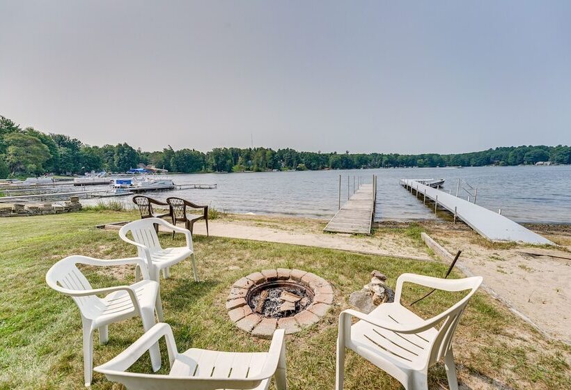 Lakefront Grant Cottage W/ Grill & Fire Pit!