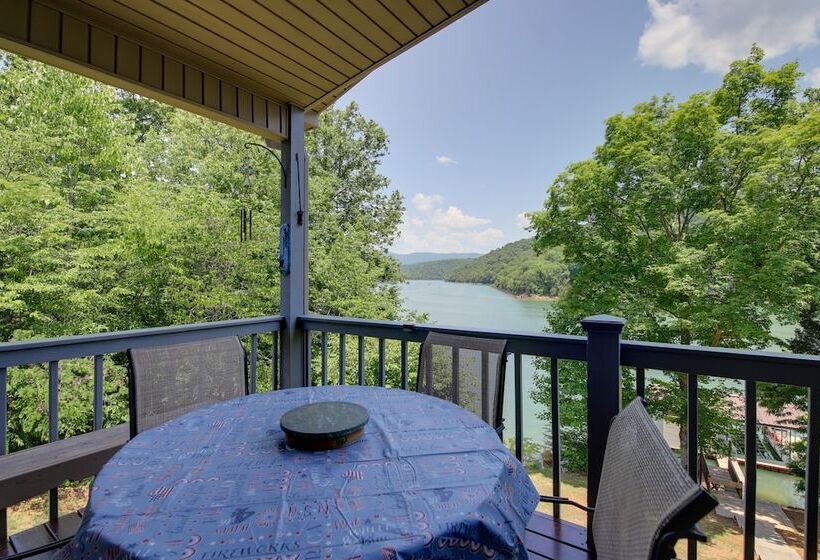 Lakefront Lafollette Home W/ Private Boat Slip!