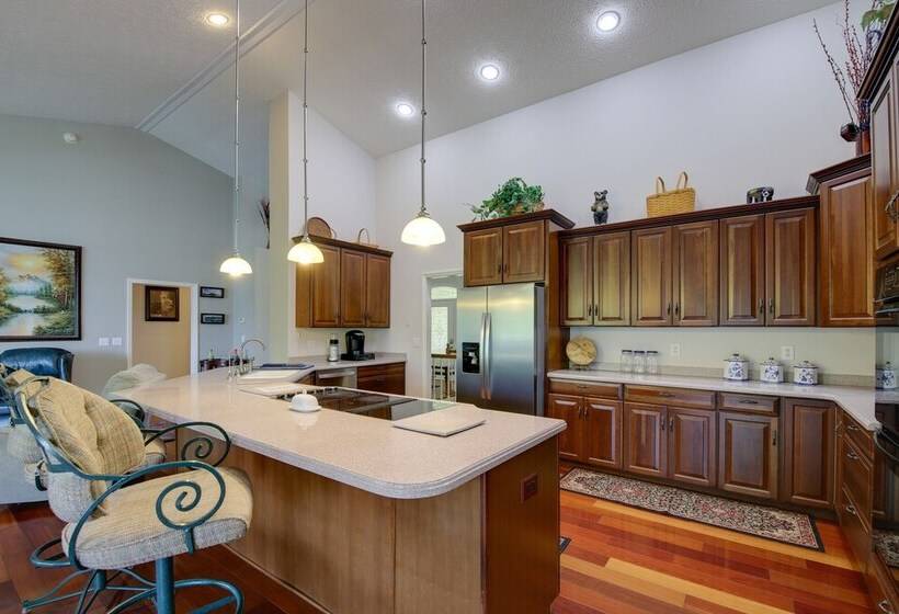 Lakefront Lafollette Home W/ Private Boat Slip!