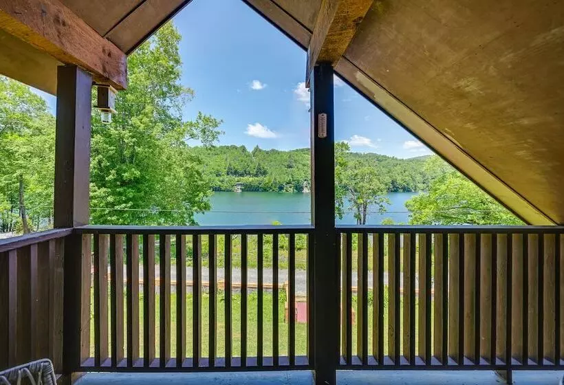 Lakefront North Carolina Abode W/ Grill & Fire Pit