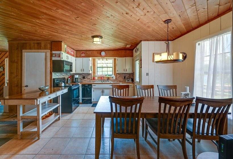 Lakefront North Carolina Abode W/ Grill & Fire Pit