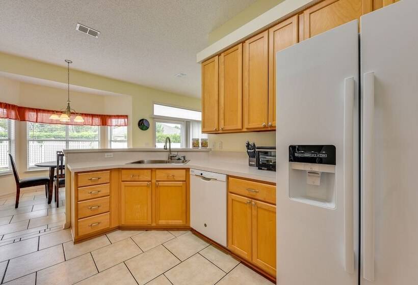 Lovely Family Home W/ Lanai, 6 Mi To Amelia Island