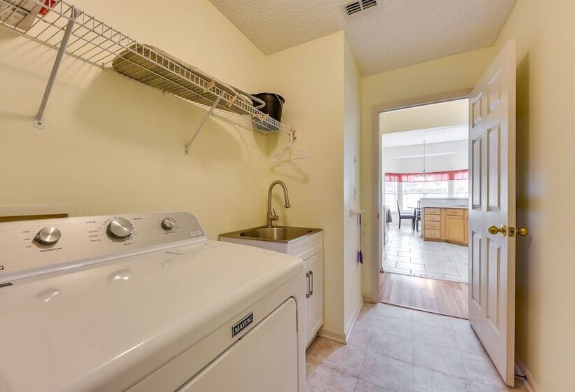 Lovely Family Home W/ Lanai, 6 Mi To Amelia Island