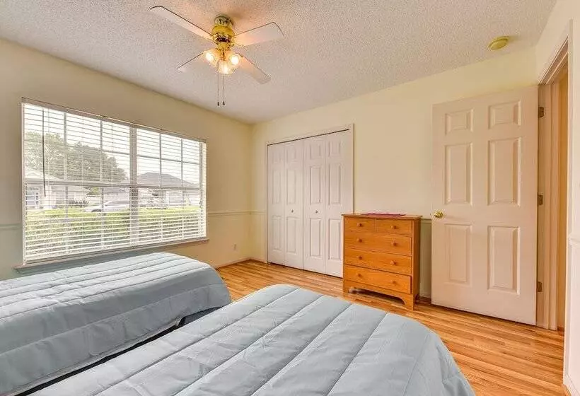 Lovely Family Home W/ Lanai, 6 Mi To Amelia Island