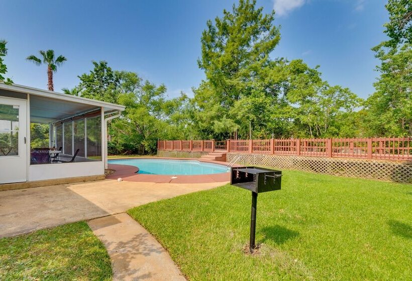 Mary Esther Home With Private Pool & Fireplace!