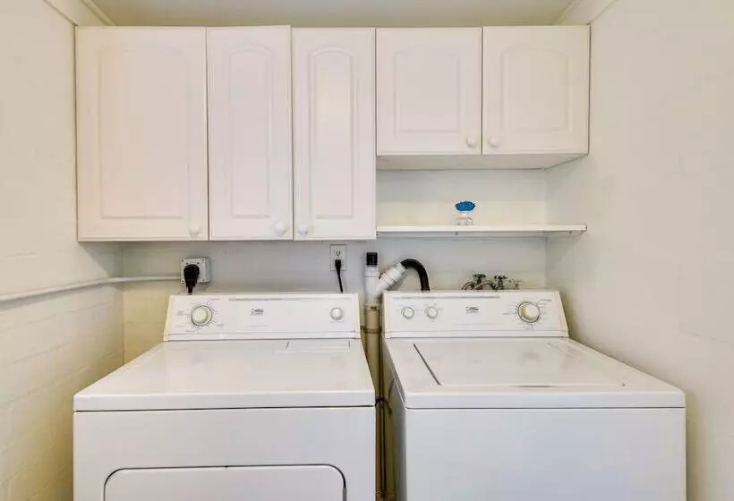 Ormond Beach Vacation Rental: Walk To Beaches!