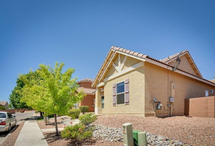 Pet Friendly Bernalillo Vacation Rental!