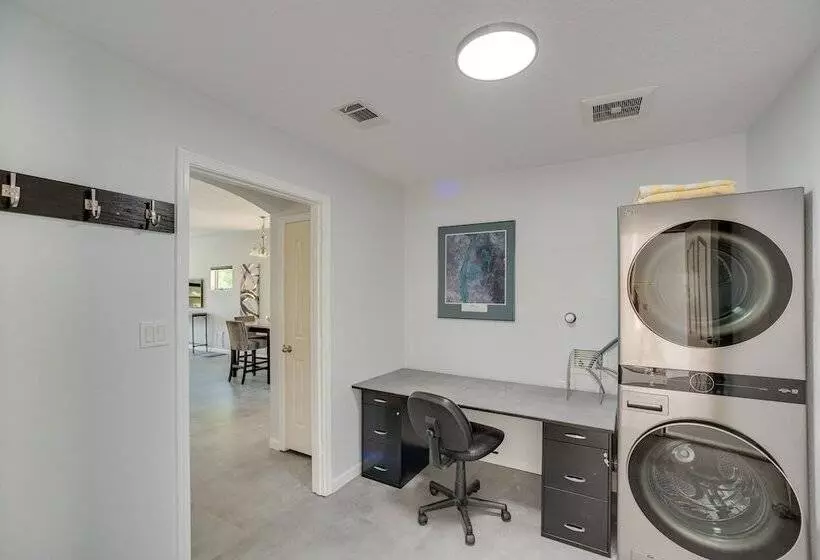 Pet Friendly Bernalillo Vacation Rental!