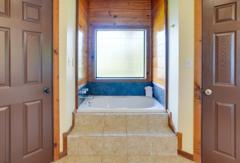 Pet Friendly Jefferson Home Near Lake O The Pines