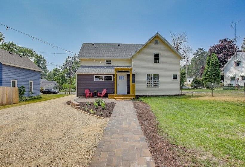 Pet Friendly Montello Home W/ Fire Pit!